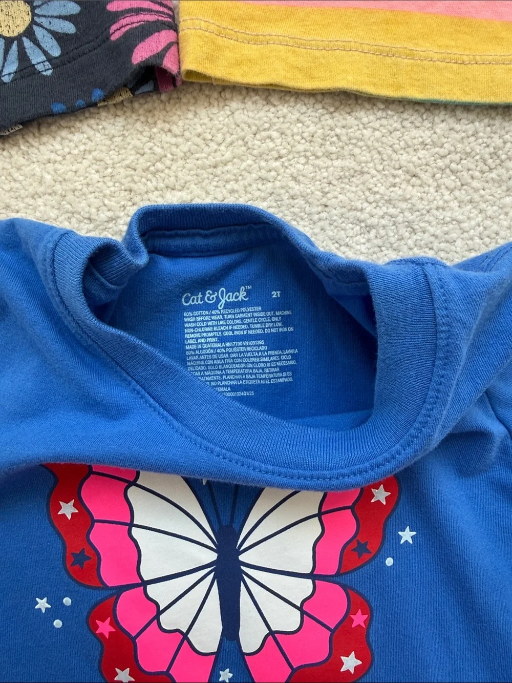 Old Navy/Cat & Jack 3-bundle of Girls’ Short Sleeve Tees